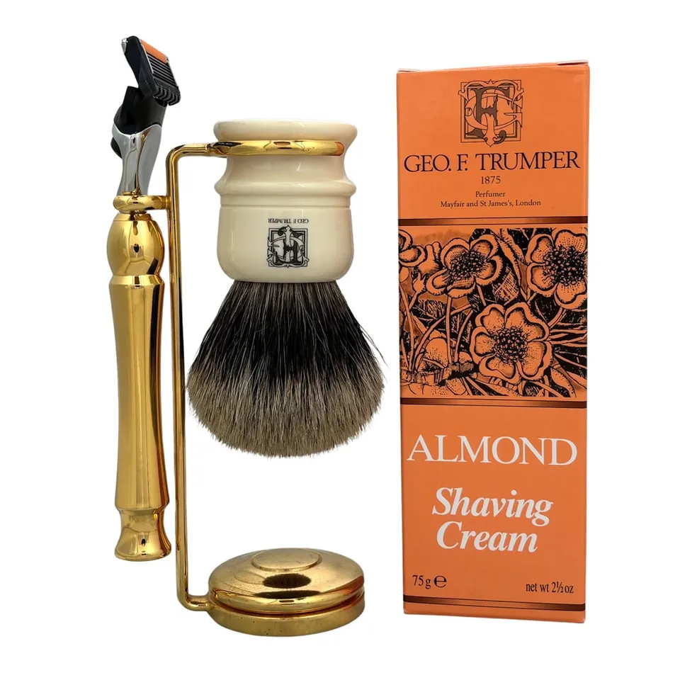 geo-trumper-set-9-rasier-set-gold-mit-cb2-best-badger-pinsel image 1