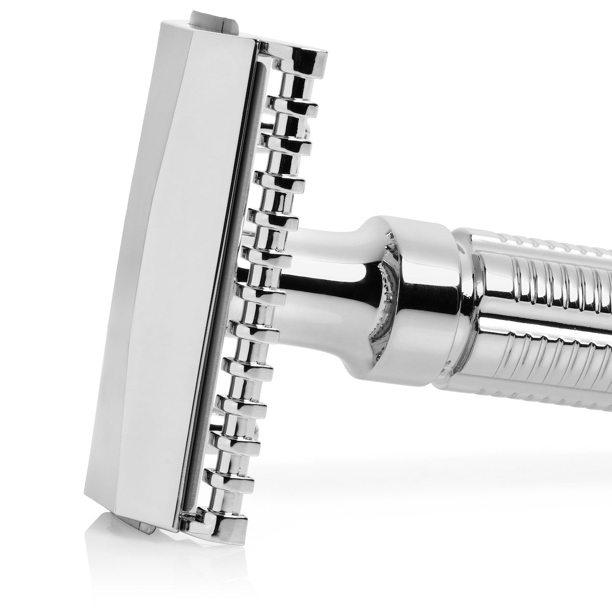 fine-de5-safety-razor-rasierhobel-mit-offenem-kamm image 2