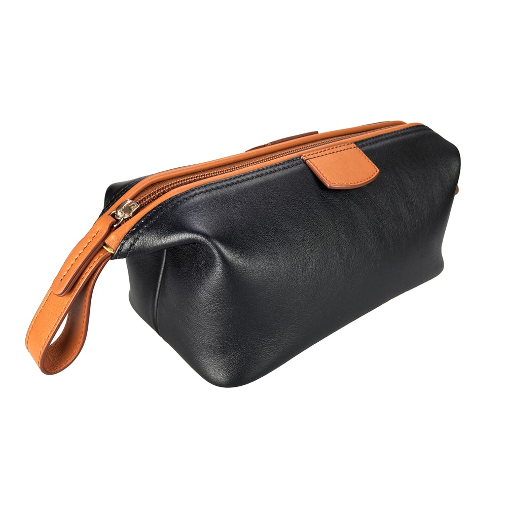 geo-f-trumper-wetpack-small-carbon-sand-leder-kulturtasche image 1