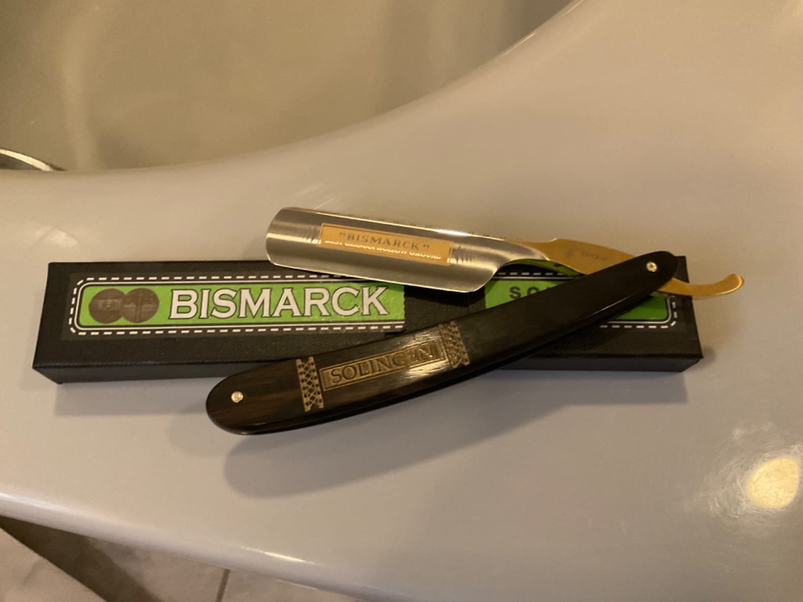 Sehr scharf ab Werk
